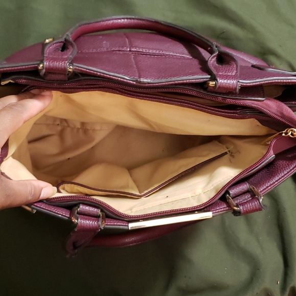 Red Gently Used Purse with Gold Accents - Picture 5 of 7